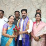 శ్రీ క్రోధి సంవత్సరంలో తెలంగాణలో రాజకీయంగా కొన్ని మార్పులకు అవకాశం-ప్రముఖజ్యోతిష్య పండితులు గొల్లపల్లి సంతోష్ కుమార్ శర్మ (ధర్మపురి)