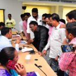 స్టైపెండ్ ‌సొమ్ము కోసం చల్మెడ ఆనందరావు ఇన్స్టిట్యూట్ ఆఫ్ మెడికల్ సైన్సెస్, కరీంనగర్ హౌస్ సర్జన్ విద్యార్థుల నిరసన 