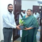 నర్సింగాపూర్లో ఎస్ఐఆర్ హెల్ప్డెస్క్ను పరిశీలించిన ఎలక్టోరోల్ అబ్జర్వర్, జిల్లా కలెక్టర్